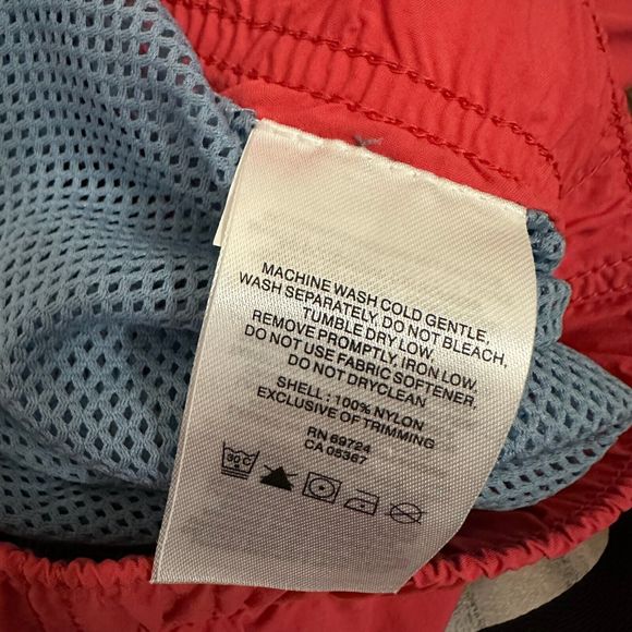 COLUMBIA Omni-Shade Mesh Lined Palmerston Peak Swimming Shorts AM4366 Red - Picture 6 of 8